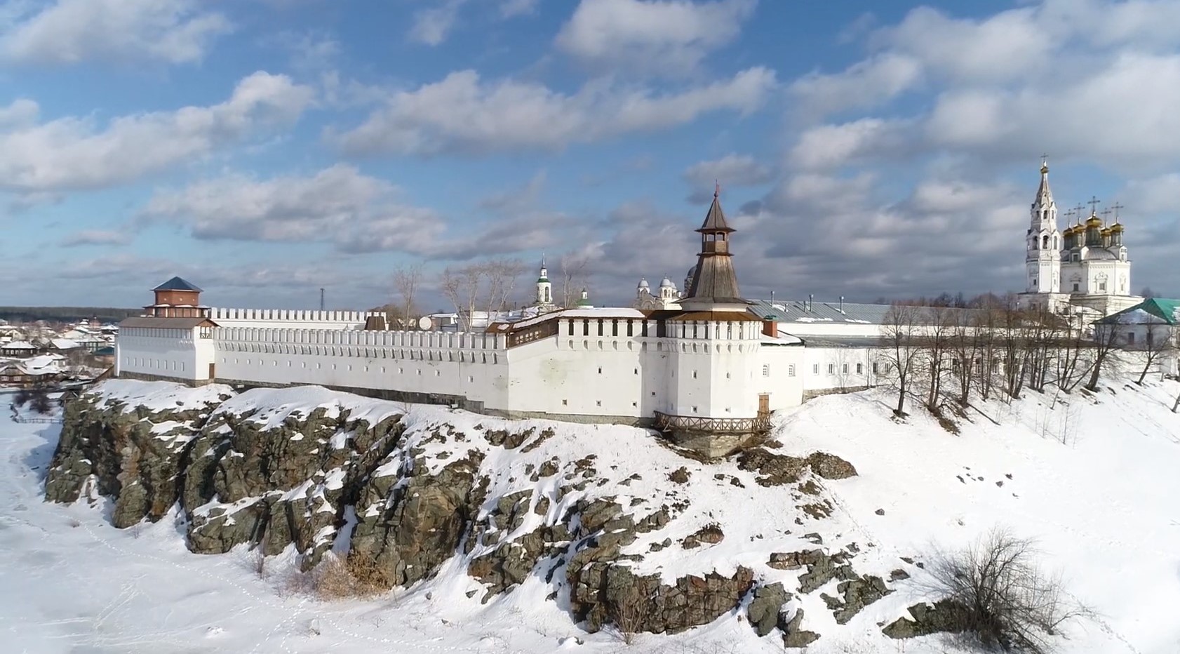 Верхотурский кремль зимой